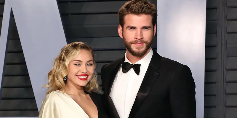  Miley Cyrus and Liam Hemsworth Get Enchanted On Date