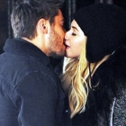  Zac Efron and Imogen Poots on set Lip Lock