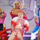  Miley Cyrus Performs in Her Underwear Says She Ran Out of Time to Change Into Costume