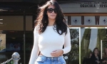 Kim Kardashian looking hot