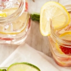  CLEANSING STRAWBERRY DETOX WATER
