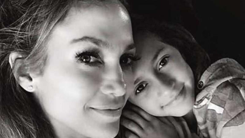 Jennifer Lopez looks identical to daughter Emme in never-before-seen childhood photo