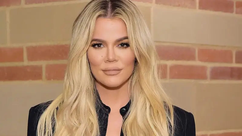  Khloe Kardashian sizzles in scanty black swimsuit leaving fans drooling over snap
