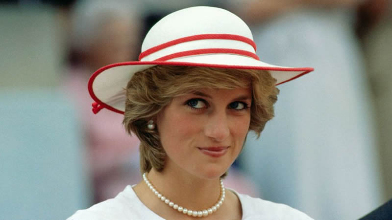  Here’s Why Princess Diana Decided to Spontaneously Chop Off Her Hair