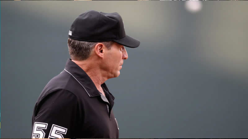  Look: MLB Umpire Makes Worst Call Of The Season