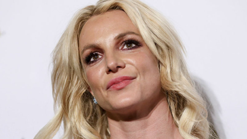  Britney Spears leaves out ‘nasty’ details about relationship with mom, sister from memoir