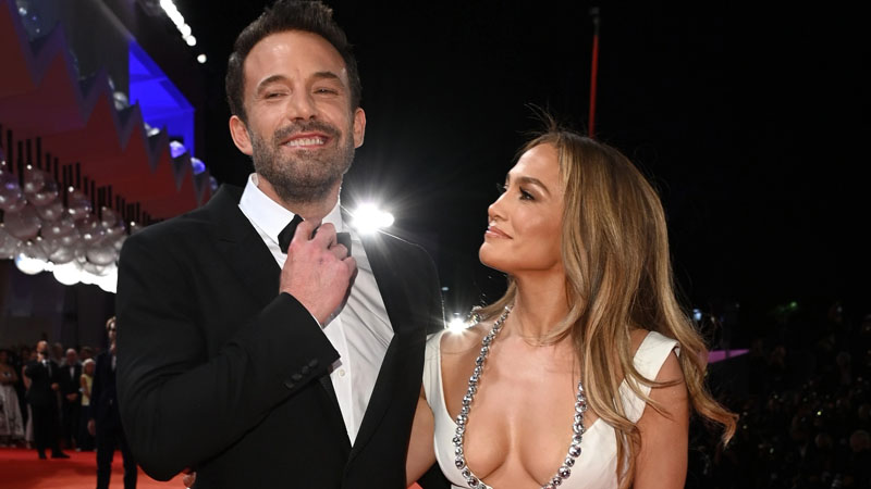  Ben Affleck Decides to End Marriage with Jennifer Lopez Despite Still Loving Her, Source Reveals