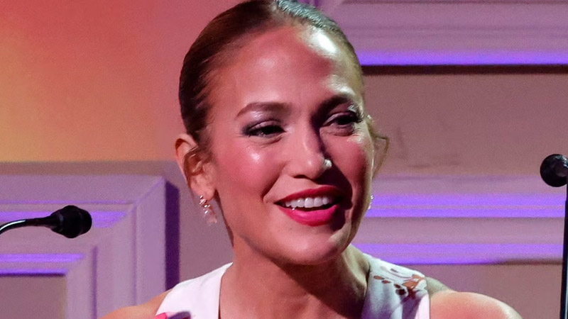  Jennifer Lopez Faces Backlash and Personal Struggles Amid Career Controversies