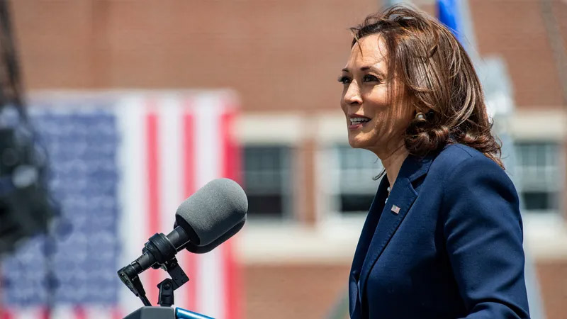  “Meanwhile Harris Is Willing to Even Go on Fox”: Kamala Harris’s Fox News Interview Sparks Right-Wing Backlash